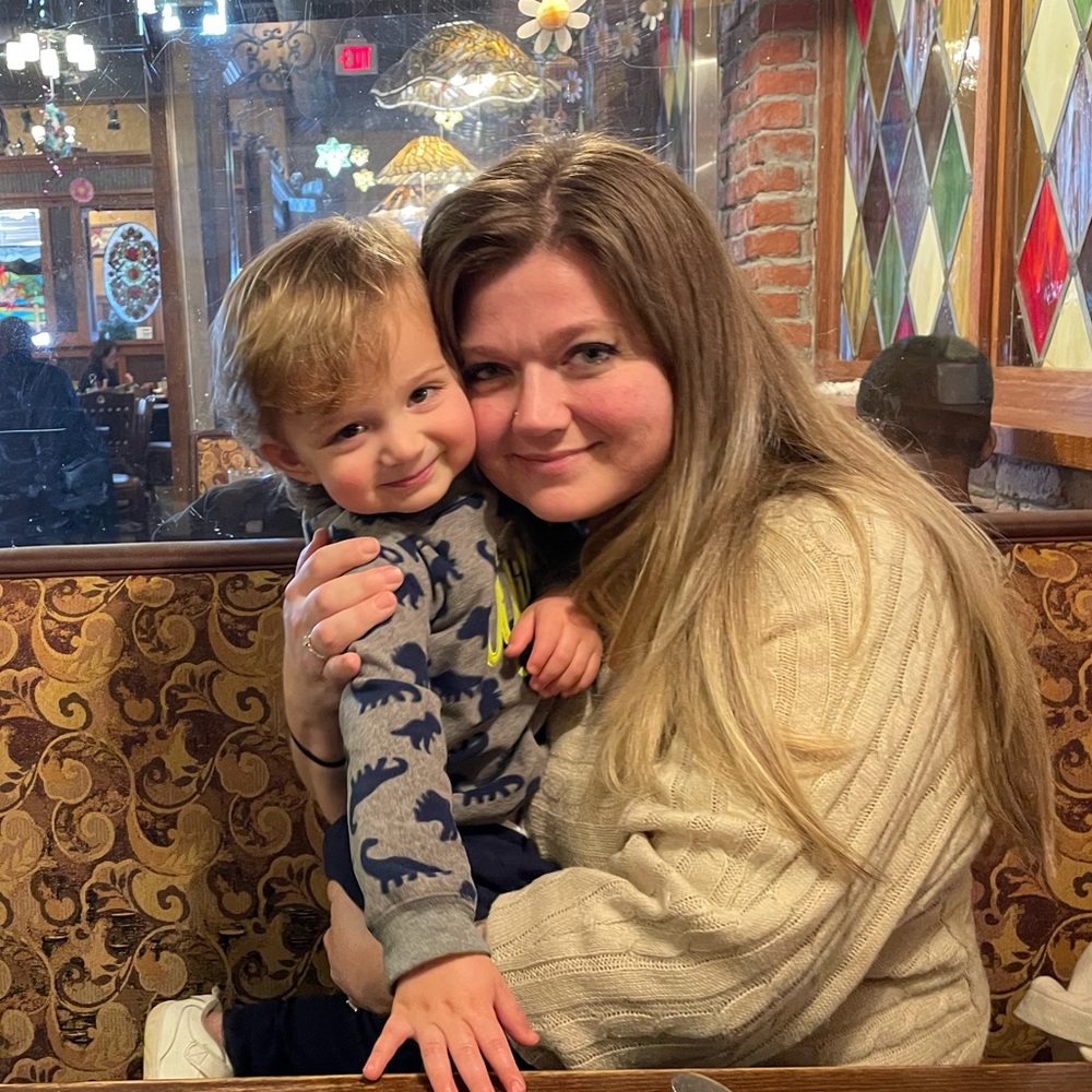 Meet your Posher, Julia